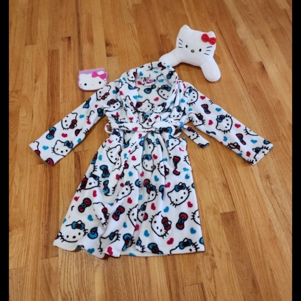 Hello Kitty lot Plush Pillow Robe Pjs House Coat Notebook